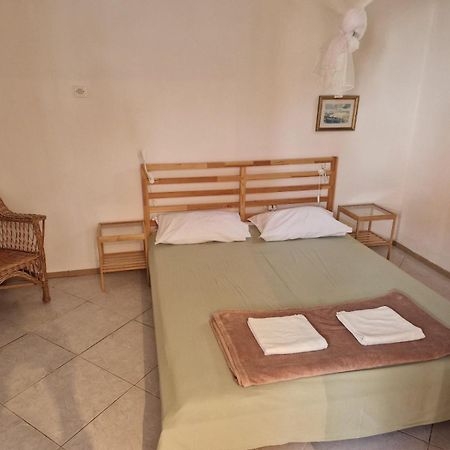 Apartments Bassi Stara Baška Εξωτερικό φωτογραφία