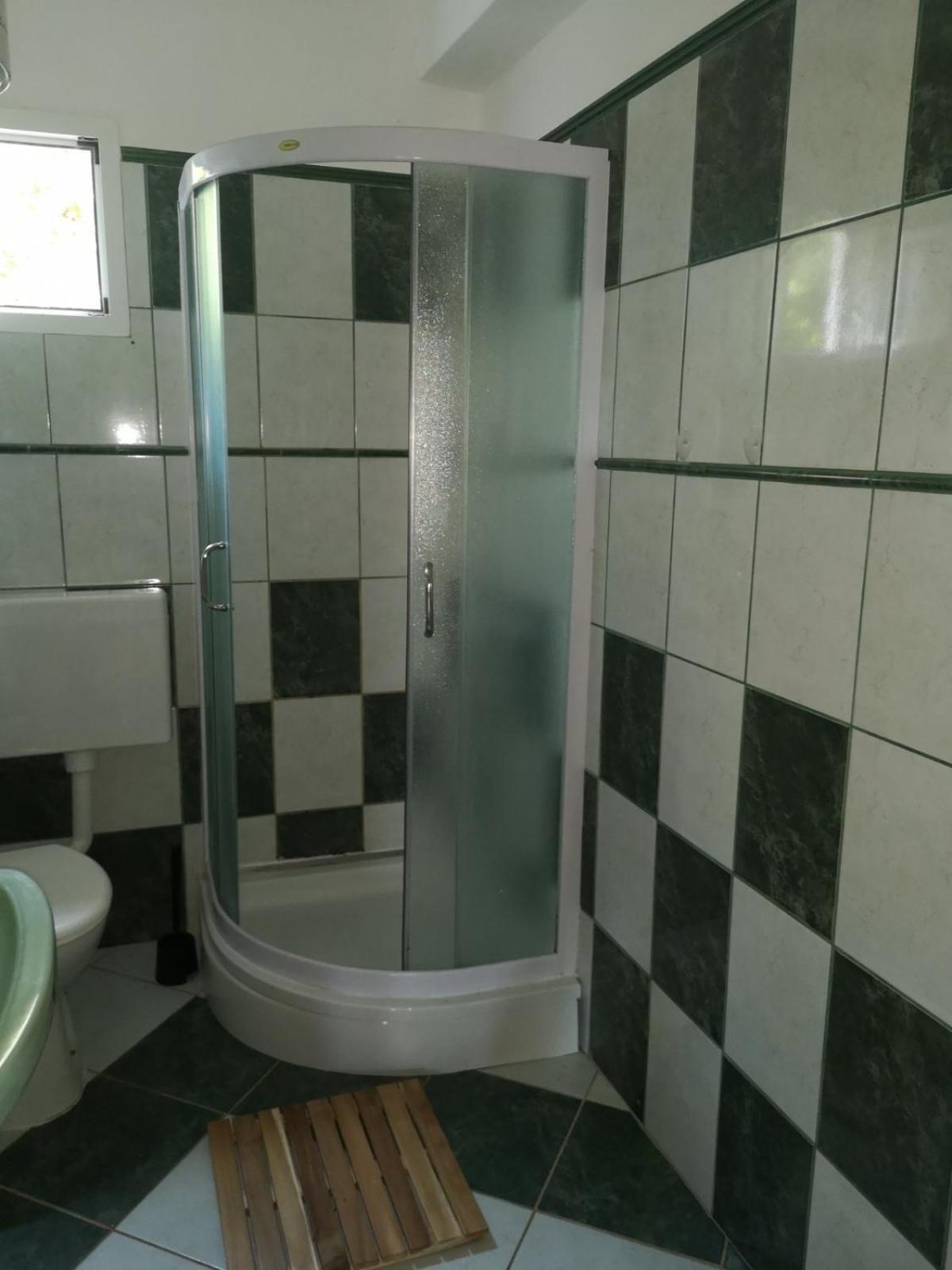 Apartments Bassi Stara Baška Εξωτερικό φωτογραφία