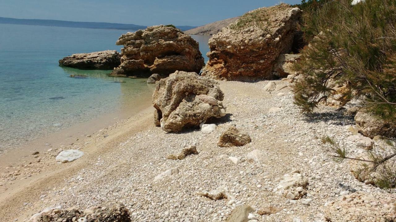 Apartments Bassi Stara Baška Εξωτερικό φωτογραφία