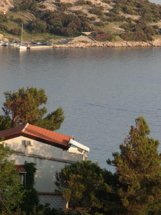 Apartments Bassi Stara Baška Εξωτερικό φωτογραφία