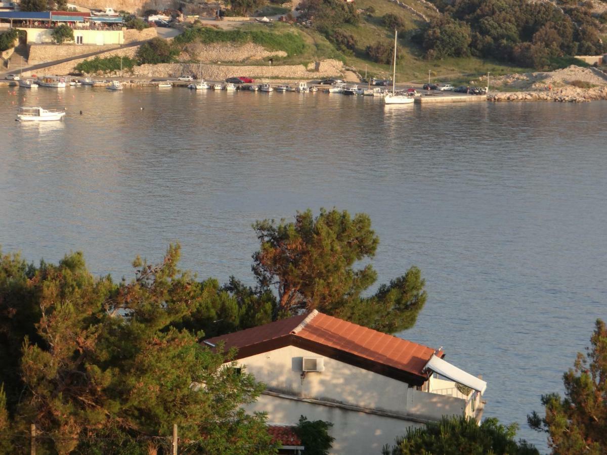 Apartments Bassi Stara Baška Εξωτερικό φωτογραφία