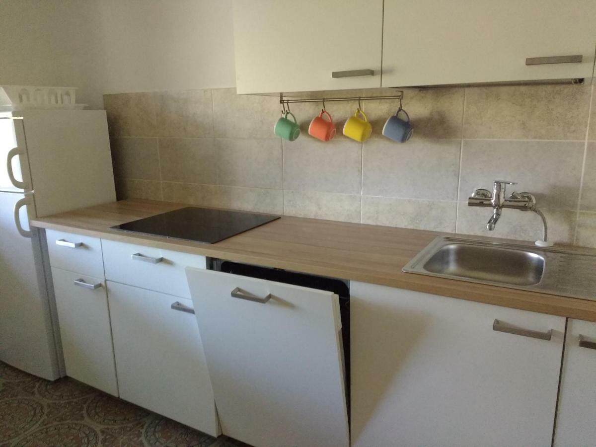 Apartments Bassi Stara Baška Εξωτερικό φωτογραφία