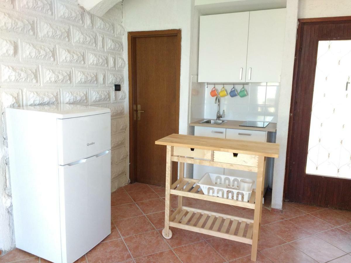 Apartments Bassi Stara Baška Εξωτερικό φωτογραφία